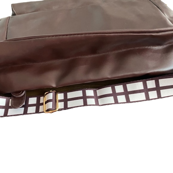 COPY - Toronto Blue Jays Star Wars May the Fourth Chewbaca Chewie Messenger Bag - Picture 6 of 7